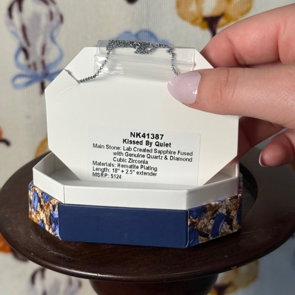 Bomb Party September 2025 Necklace “Kissed by Quiet” - Picture 2 of 3